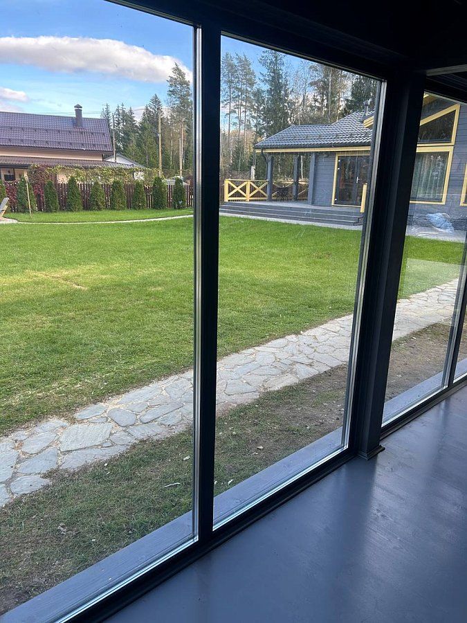 Застекленная беседка ЛЮМИНА