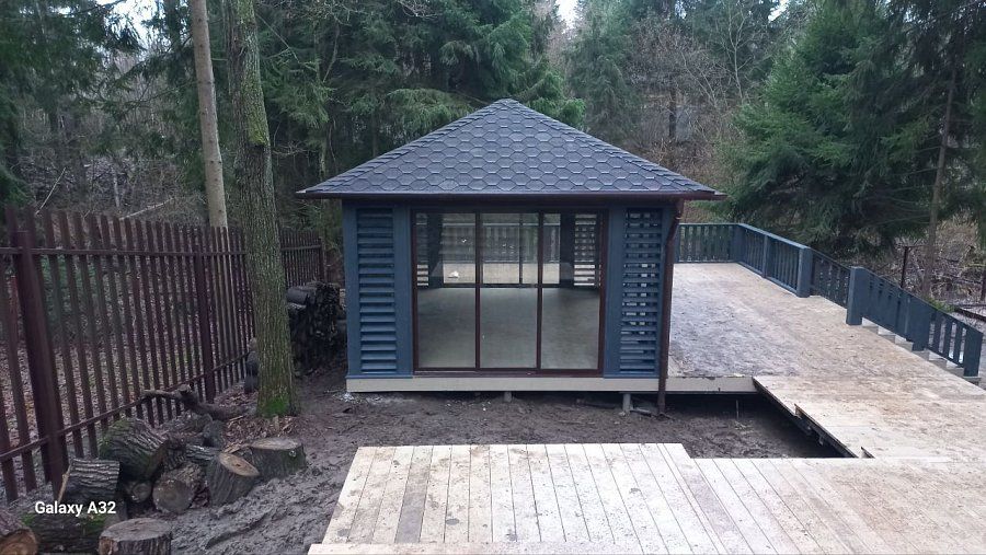 Застекленная беседка БАЛТИКА 4х5 с террасой